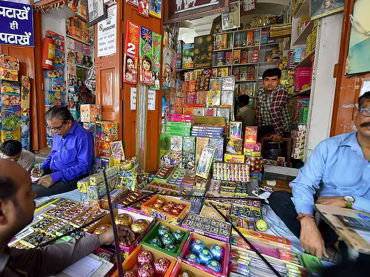 1.2107792-1901301136