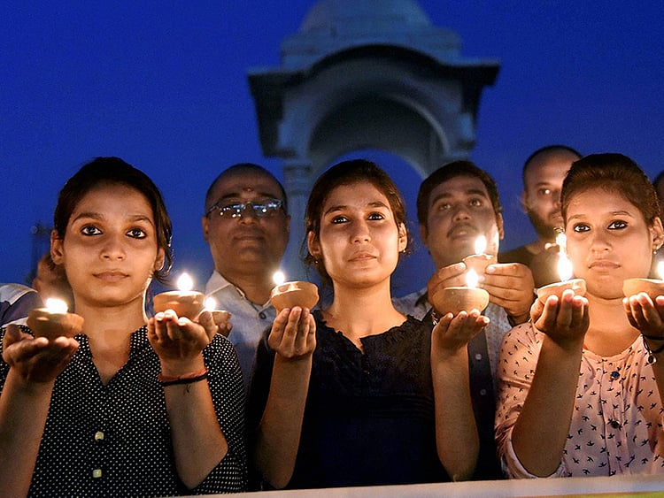 1.2108753-3858973739