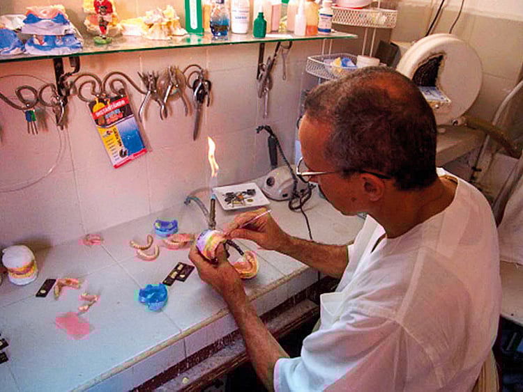 1.2108747-1205247043