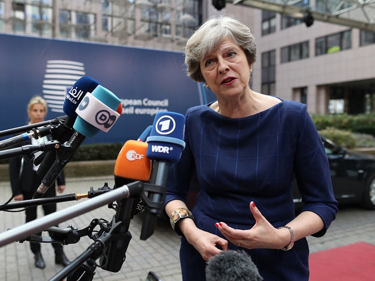 1.2109355-4073432582