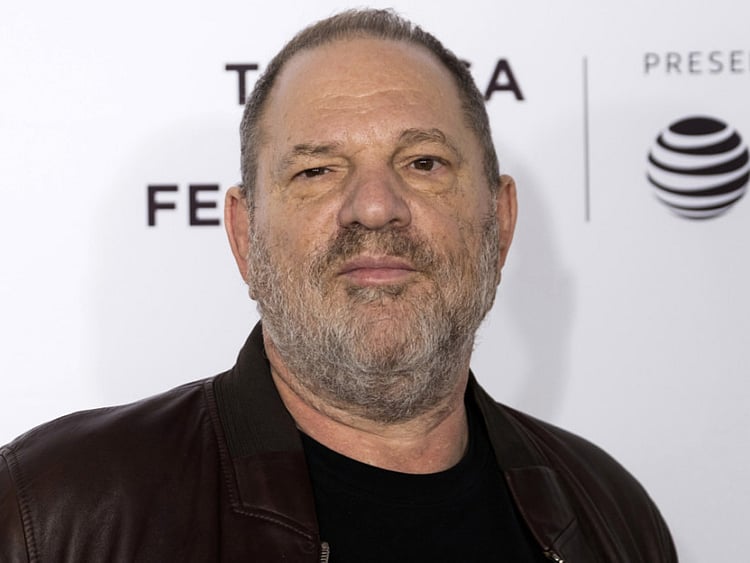 1.2109942-1031981790