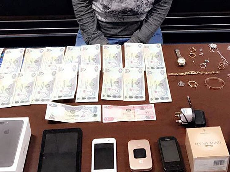 1.2110509-1164359144