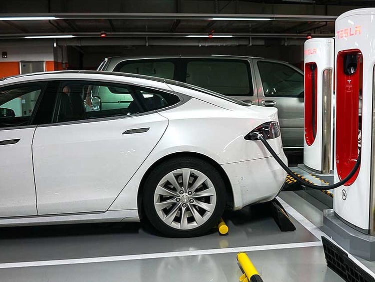 1.2111600-1038077756