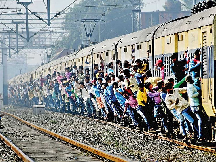 1.2111919-2371936012