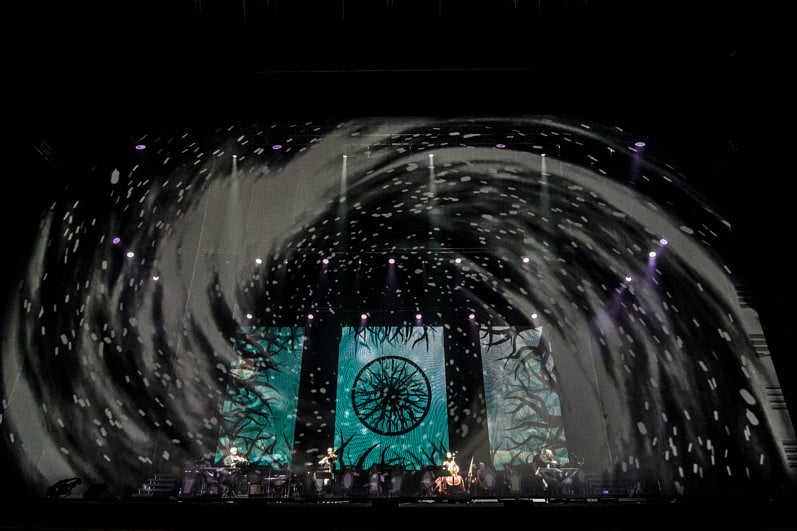 1.2112895-2720903142