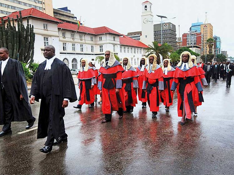 1.2112743-3655806653