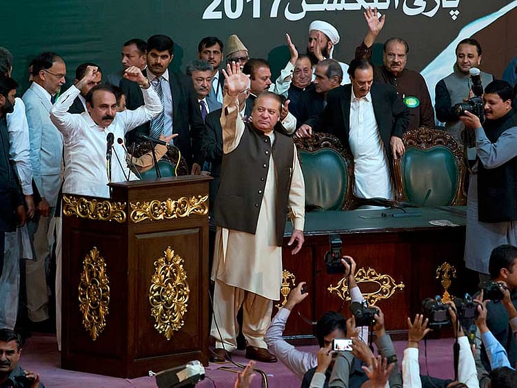 1.2100153-3288090869