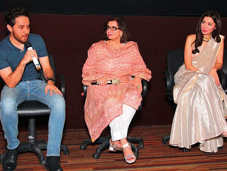 1.2115408-2745825440