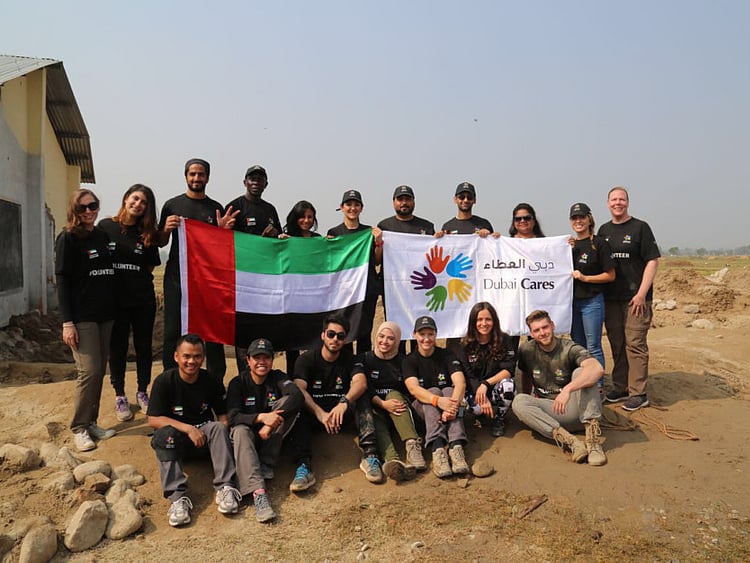 1.2115483-4137335059