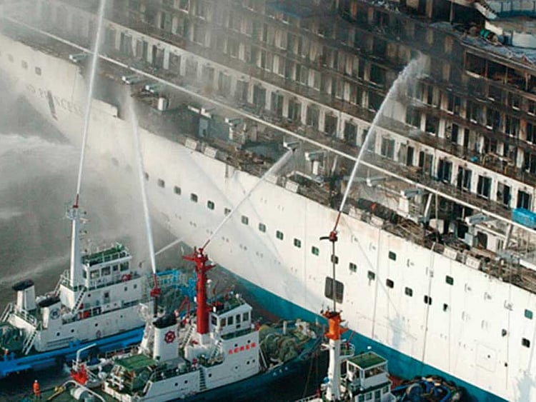 1.2098924-2034579894