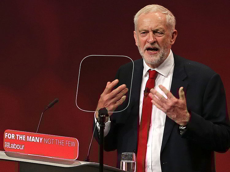 1.2102012-3773875947