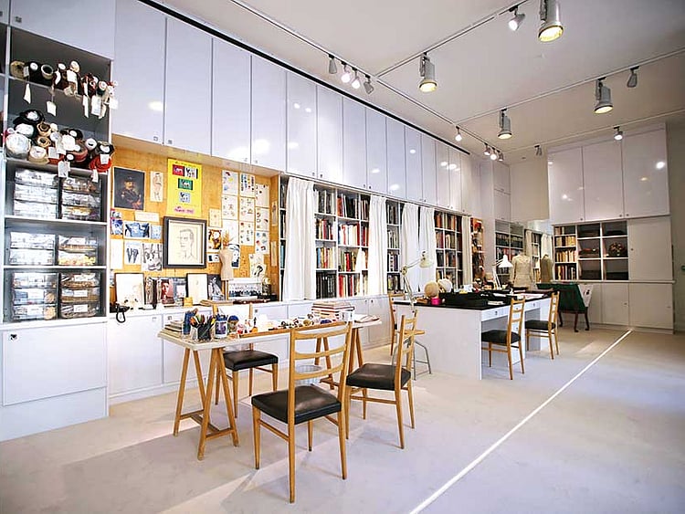 1.2101216-2154872189