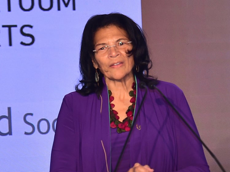 1.2117214-3999357355