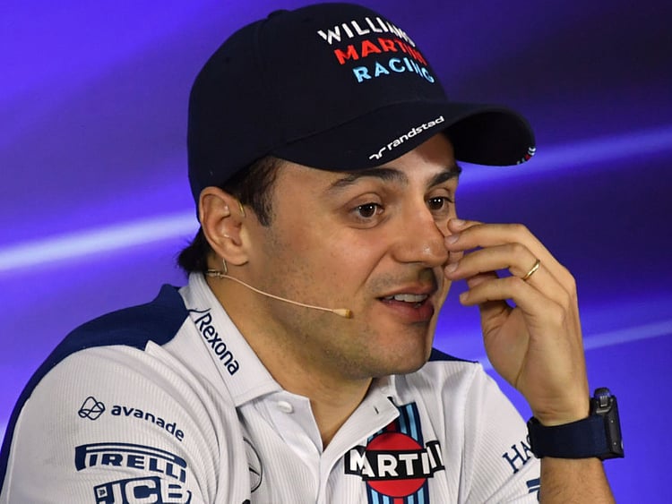 1.2122022-2492423095