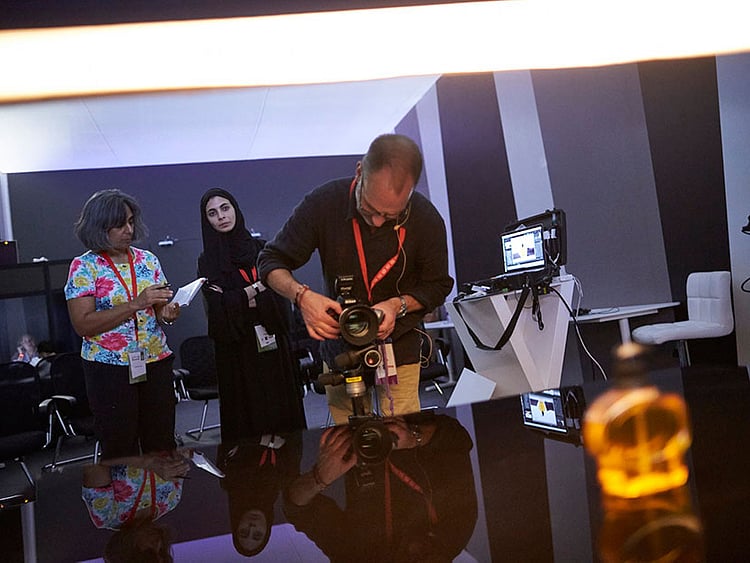 1.2122558-1857391180