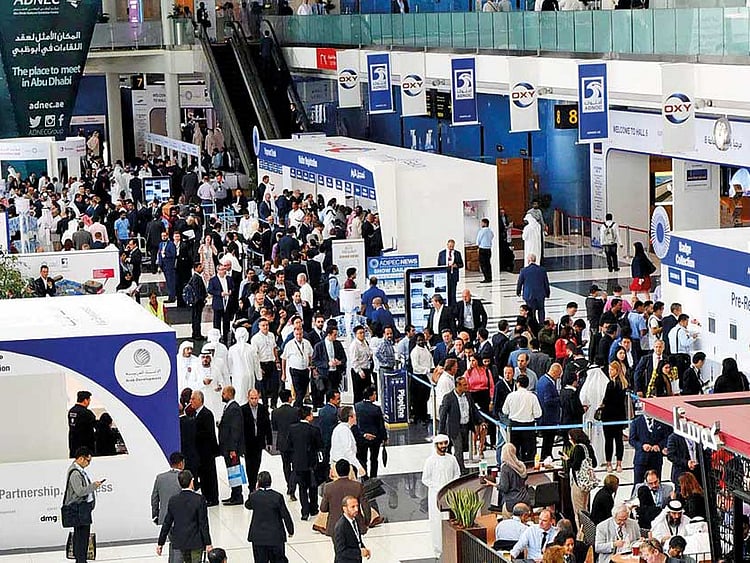 1.2123988-3295452024