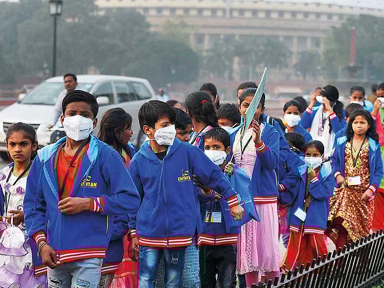 1.2124620-2373070438