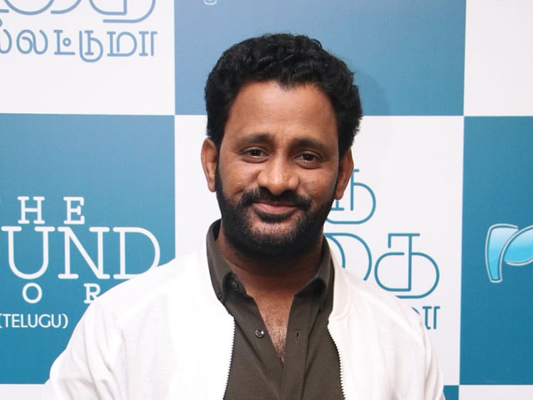 1.2124785-2158939638