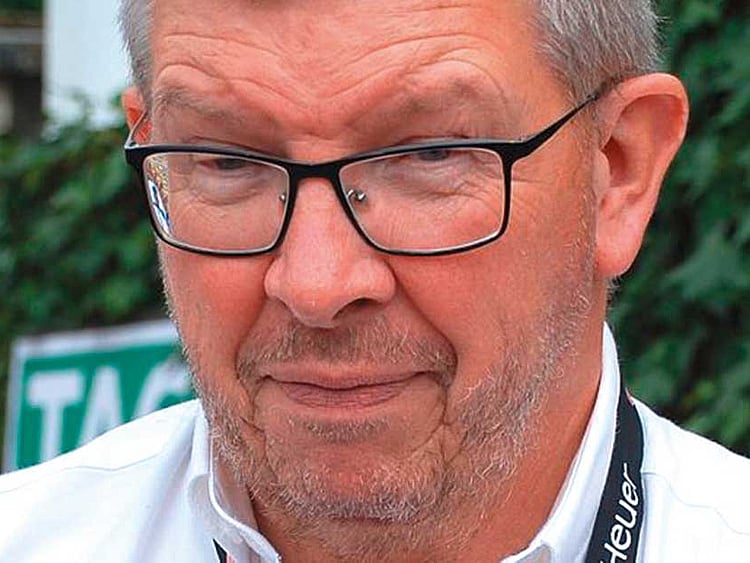 1.2126420-2618693667