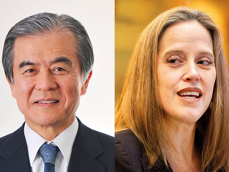 1.2126813-2351122140