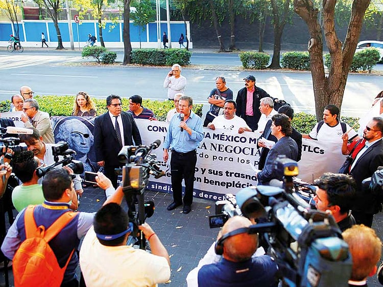 1.2126787-2664026384