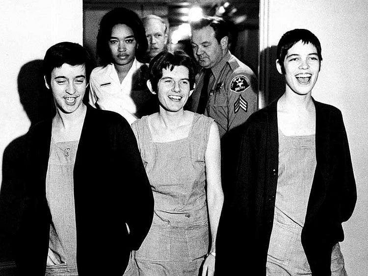 1.2127370-1799976912