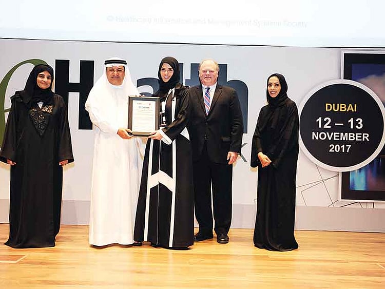 1.2127372-2301229611