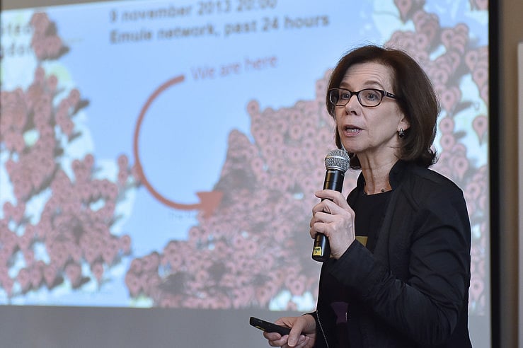 1.2128379-2783809482