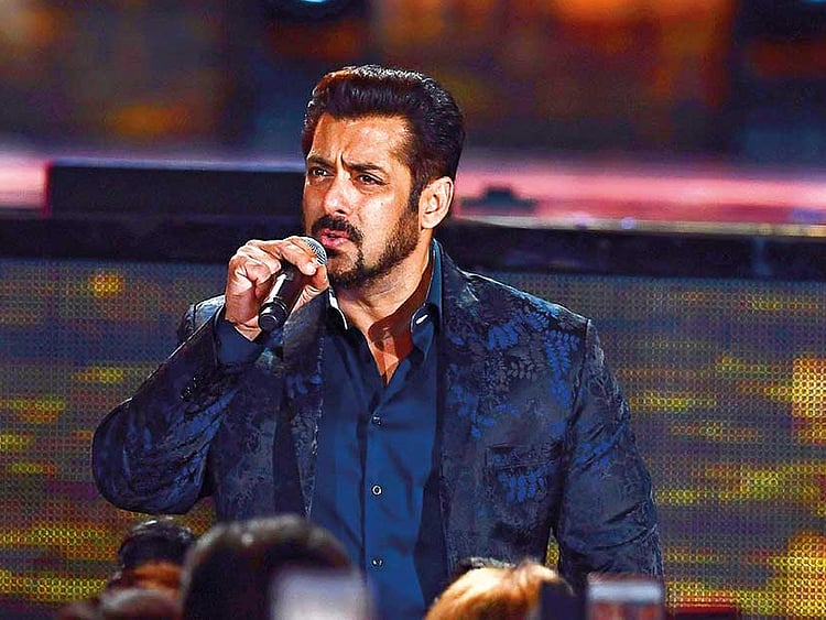 1.2128002-2902836740