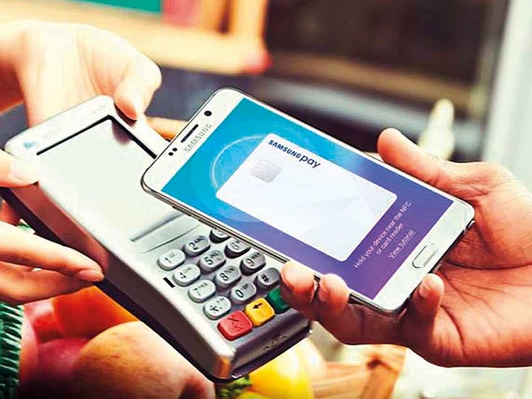 1.2128957-2130596255