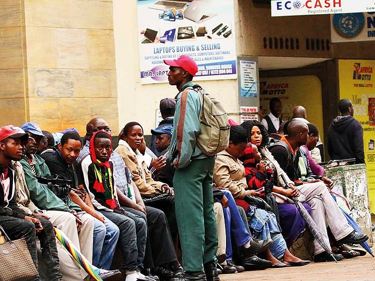 1.2129619-2953971670