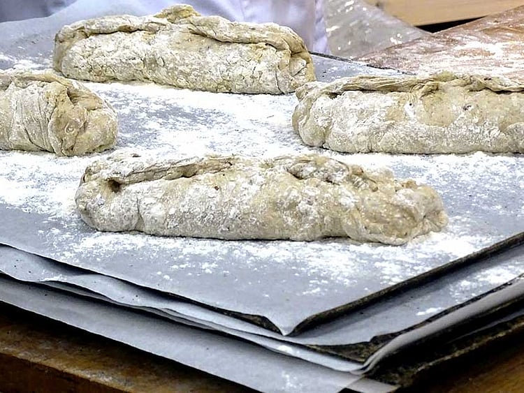 1.2129582-1095021827