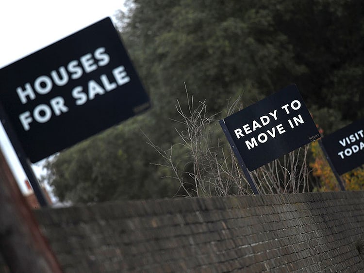 1.2129834-3032748995