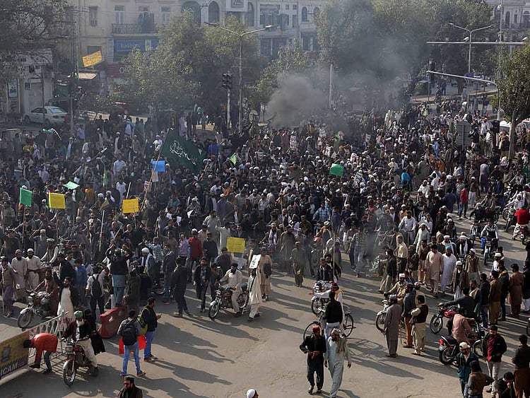 1.2130480-4201763660