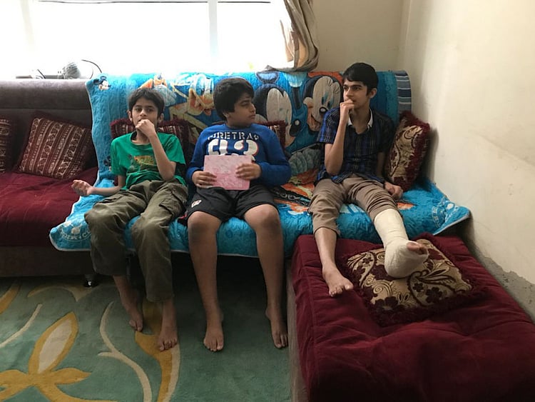 1.2132731-1905656288