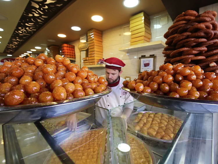 1.2118987-3574091805