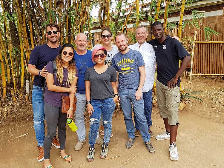 1.2119678-2422599604