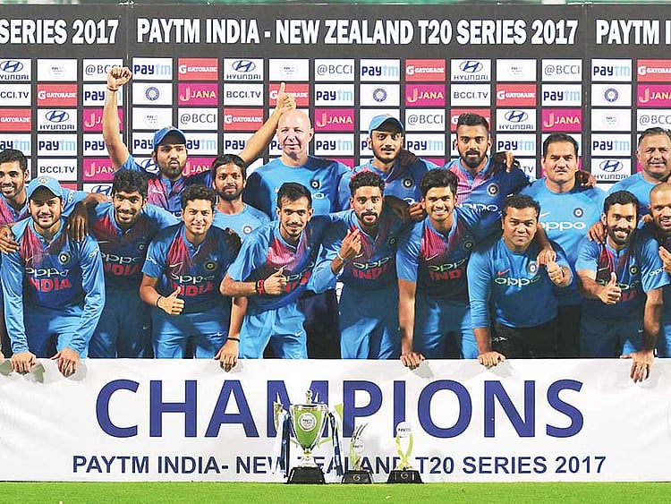 1.2121247-2685772917