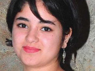 Bollywood actress Zaira Wasim slammed by netizens for 'publicity stunt'