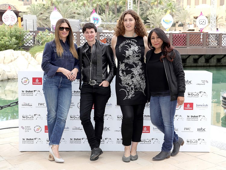 1.2138058-4288163046