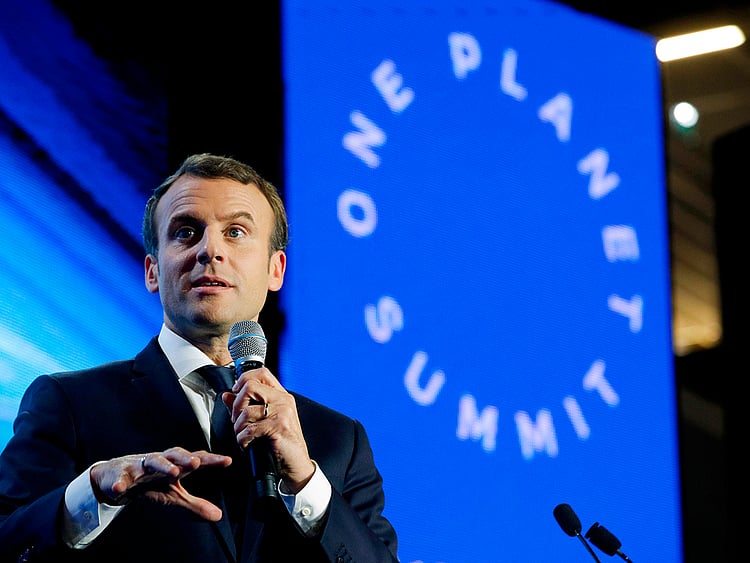 1.2139198-2415688542