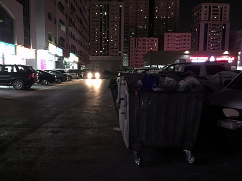 Garbage cans on roads cause problems