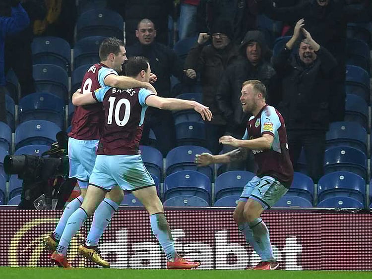 1.2140566-2211242408