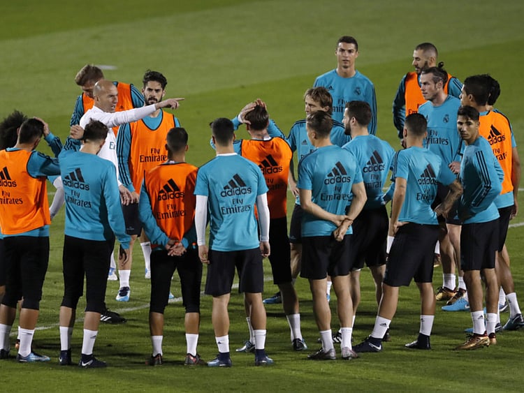 1.2141479-3122975174