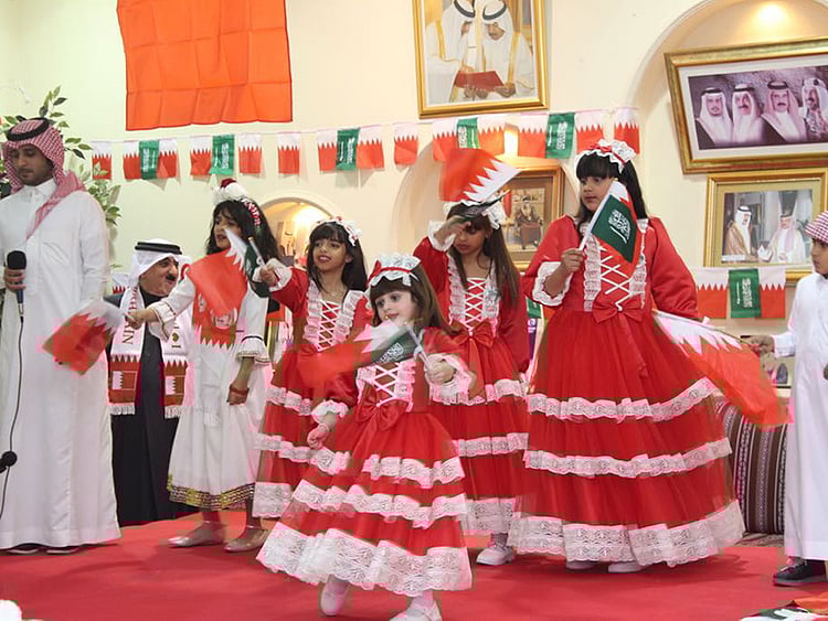 1.2141418-2650980347