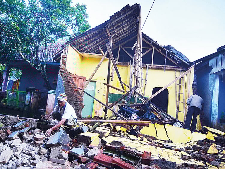 1.2141833-1337201096