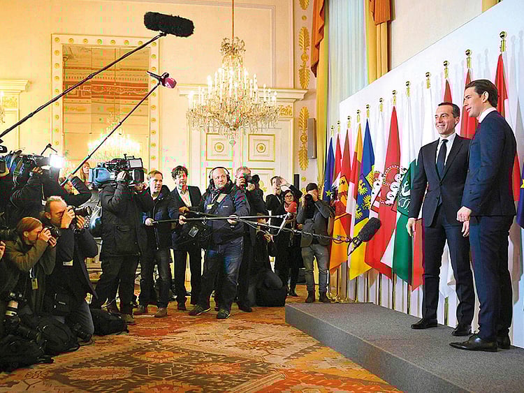 1.2143244-1180225008