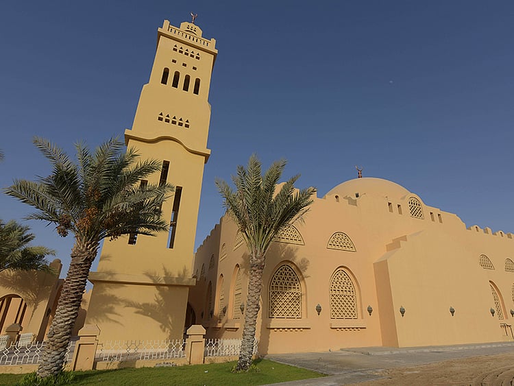 1.2144661-3907742400