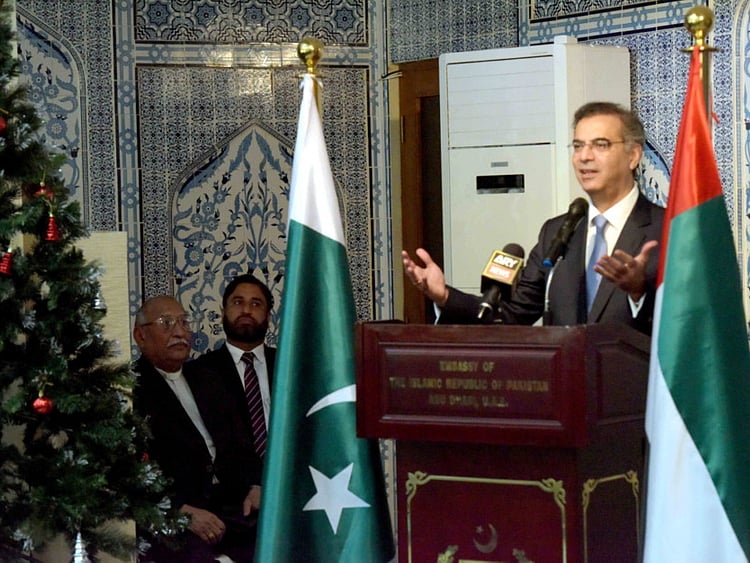 1.2146779-4253253954