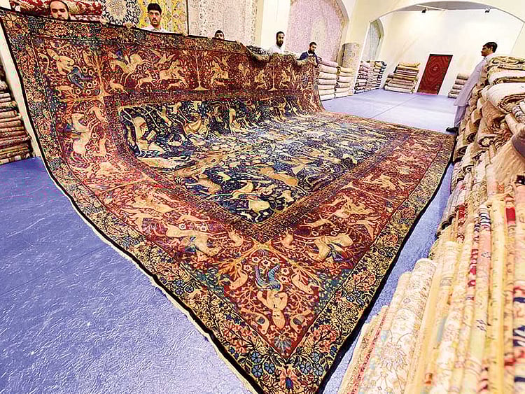 1.2147436-3198994456